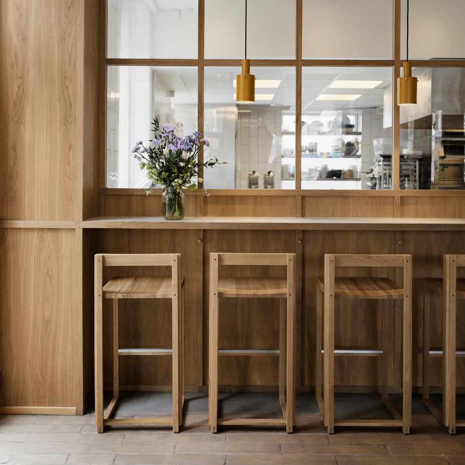 Outline Bar Chair High