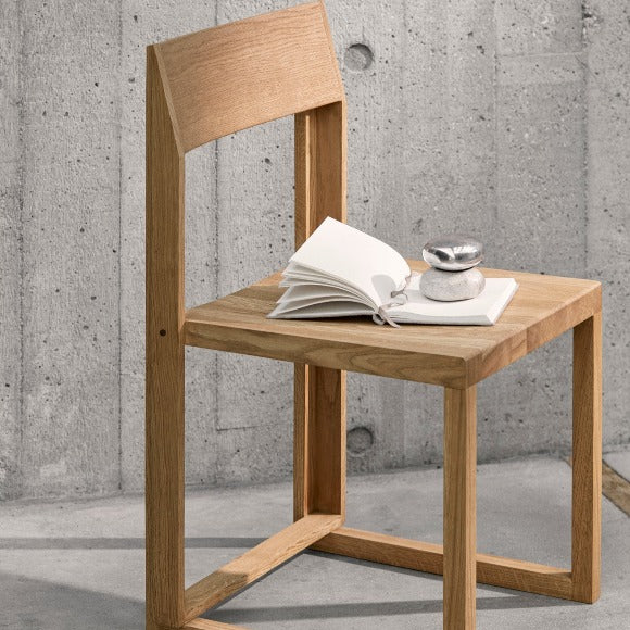 Outline Chair