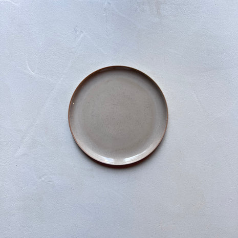 KN Plate Gray Clay