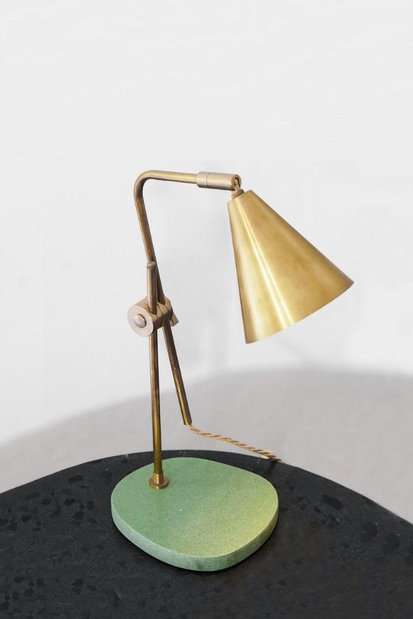 CONE TABLE LAMP