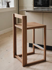 Outline Counter Chair