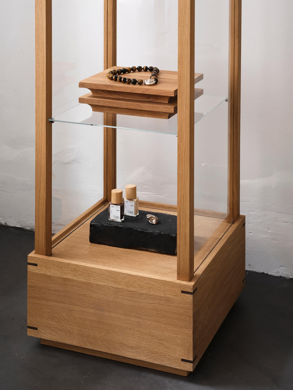 Japanese Cabinet M
