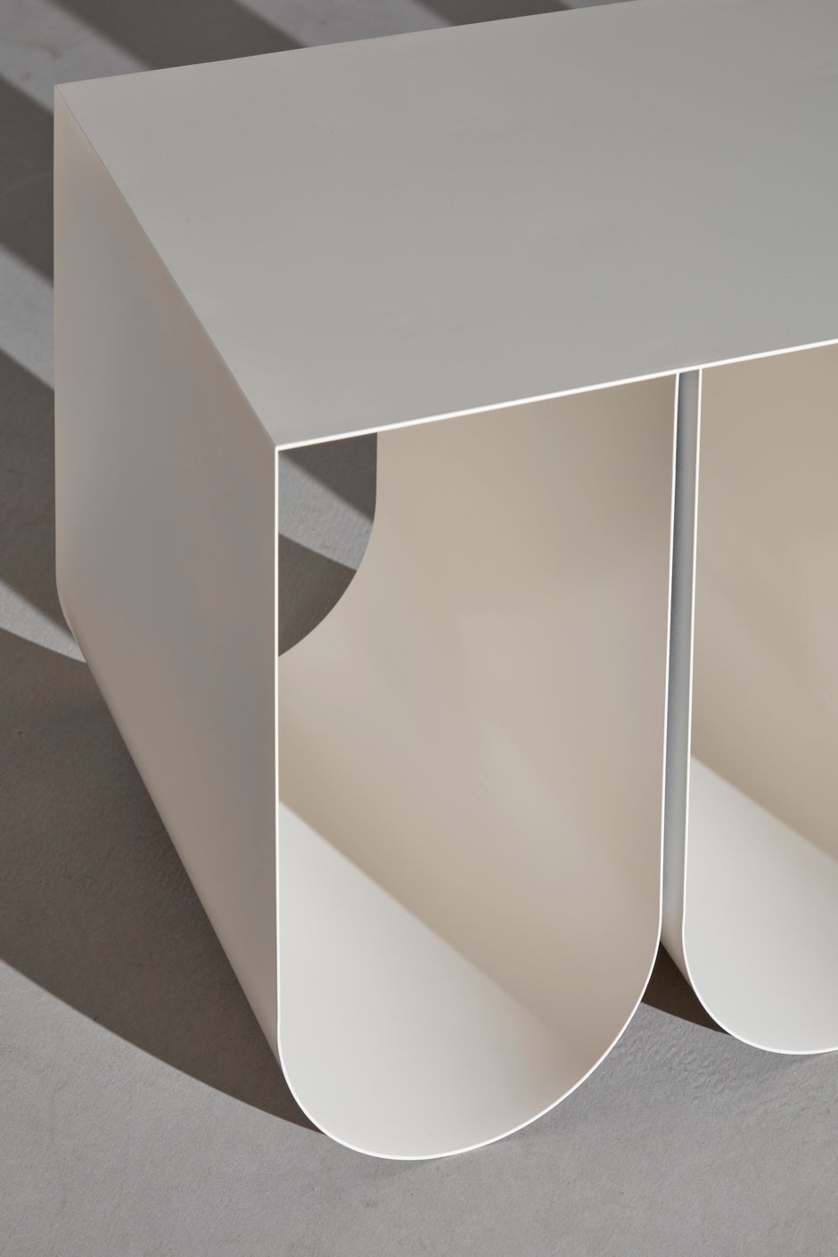 Curved Bench Beige