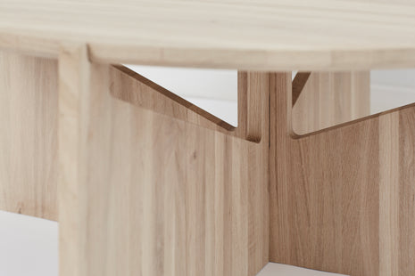Simple Table XL Light
