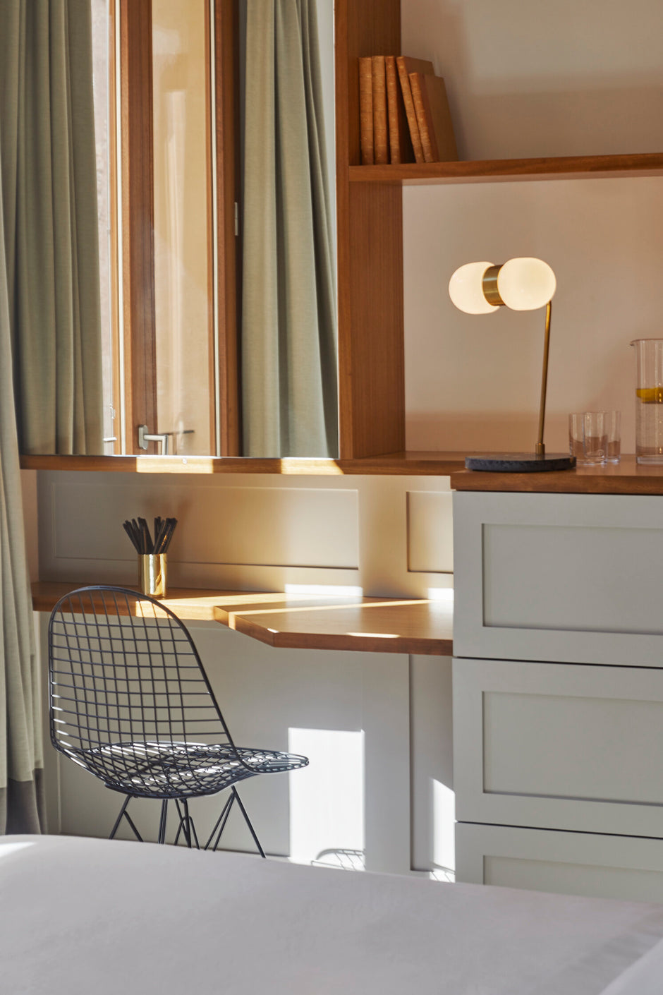 Nuvol Double Table