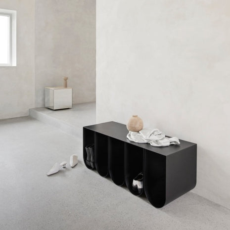 Curved Bench Black