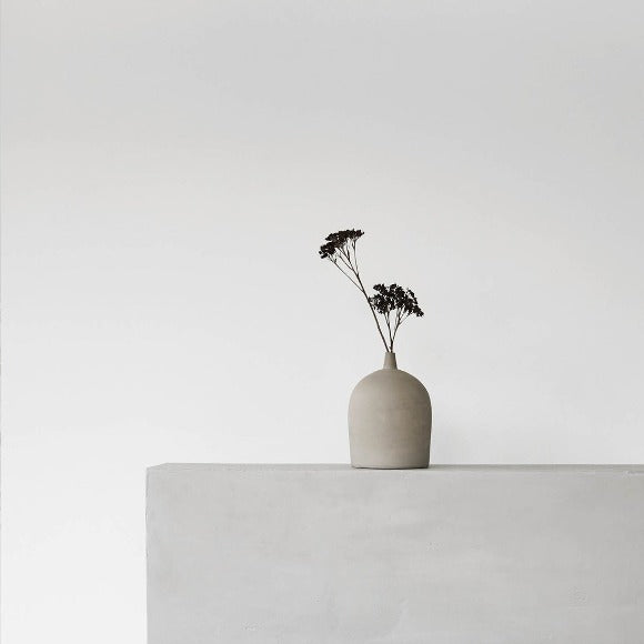 KRISTINA DAM STUDIO (クリスティーナダムスタジオ)　DOME VASE ドームベース S (フラワーベース)