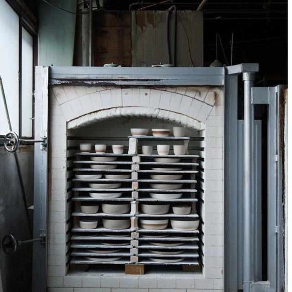 KN Plate Gray Clay