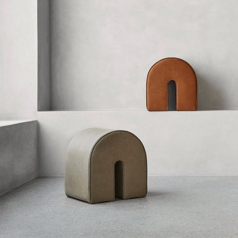 CURVED POUF LIGHT BROWN NUBUCH